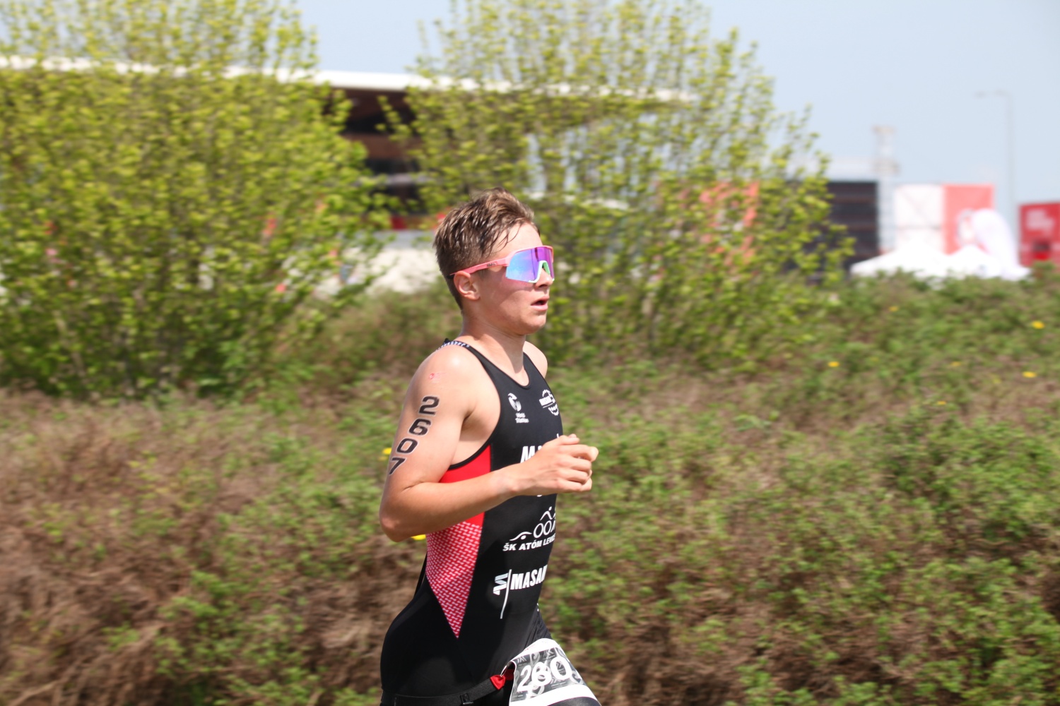 1916-2fa3ef0c-a451-4112-90d2-fd767816fa1e.jpeg