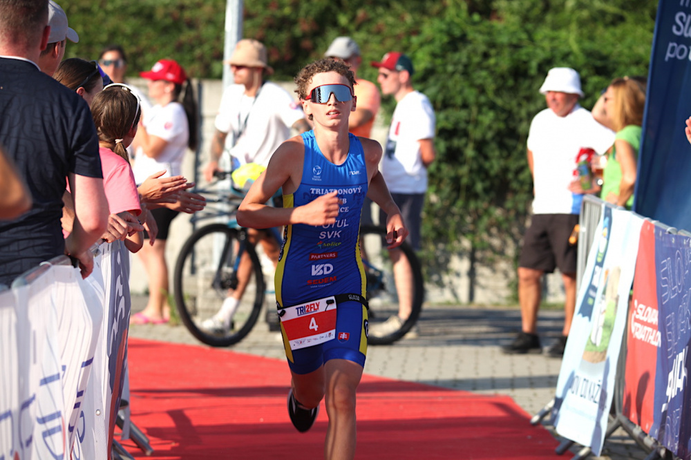 3060-fotulri50-trirovinka2024.jpg