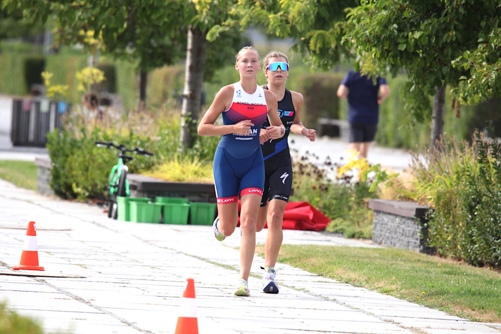 3339-schedlingova50-trisamorinopen2025-av.jpg