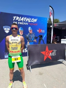 1044-img-8556.JPG