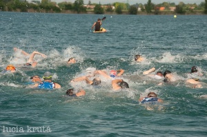 1063-velkoulansky-triatlon-voda.jpg