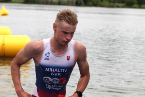 3201-mihalov50-akvslovakman2025-f8.jpeg