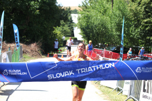 3260-ambrusova50-tristaramy2025-a.jpg