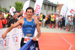 3274-rojtas50-trirovinka2025-aa.jpg