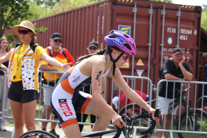 3329-bugarova50-trizilina2025mix-a.jpg