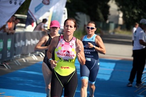 39-buzekova22-ftvs2020.jpg